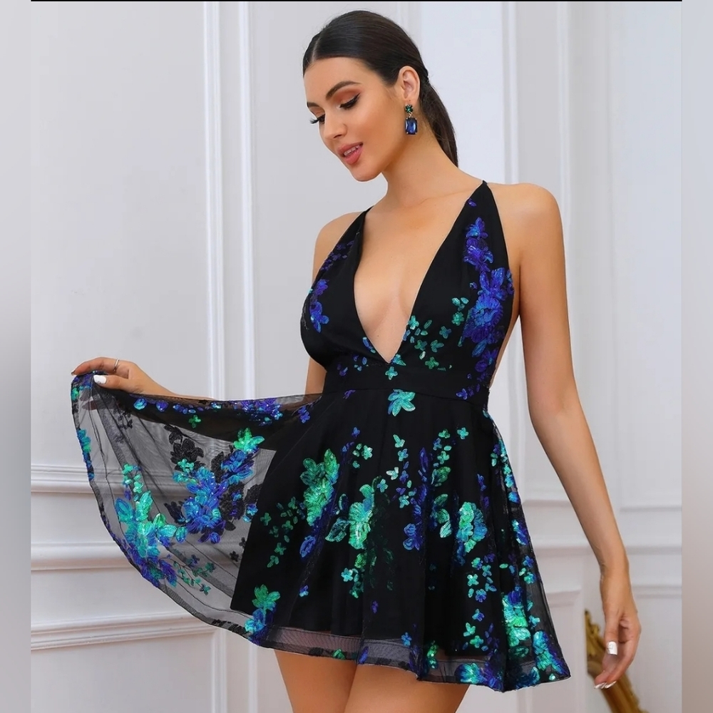 LOVE&LEMONADE Sequin Applique, Plunge Neck, Crisscross Back, Tulle Mini Dress